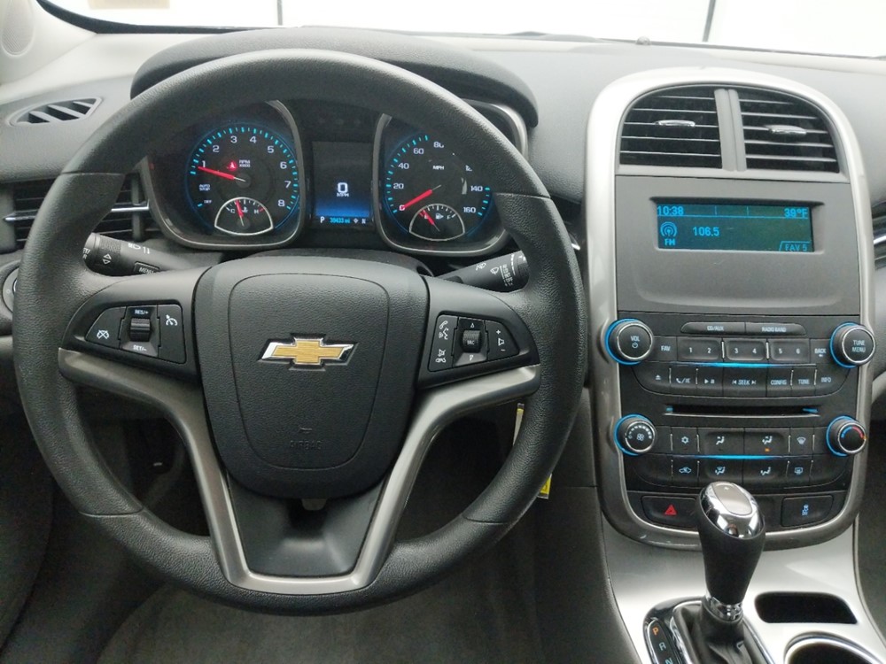 2015 Chevrolet Malibu - Driver Dash
