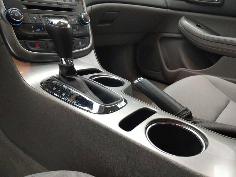 2015 Chevrolet Malibu - Center Console/Cup Holders