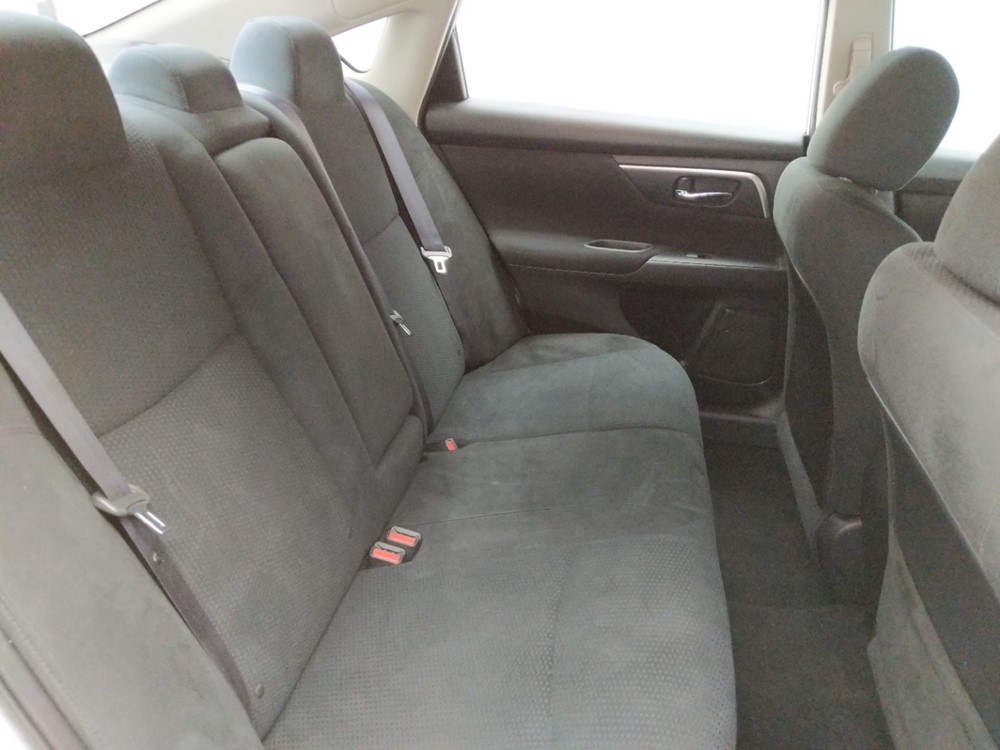 2015 Nissan Altima - Passenger Rear Seat