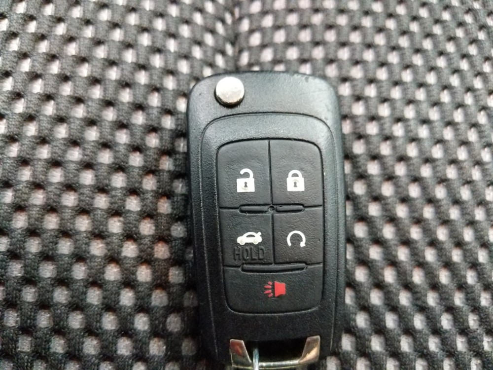 2016 Chevrolet Equinox - Keys