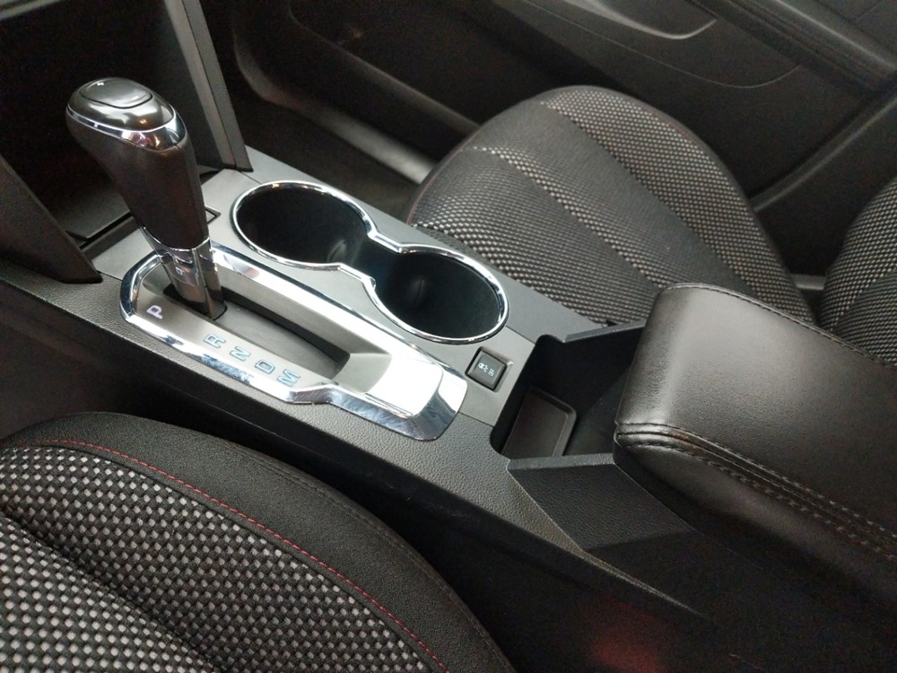 2016 Chevrolet Equinox - Center Console/Cup Holders
