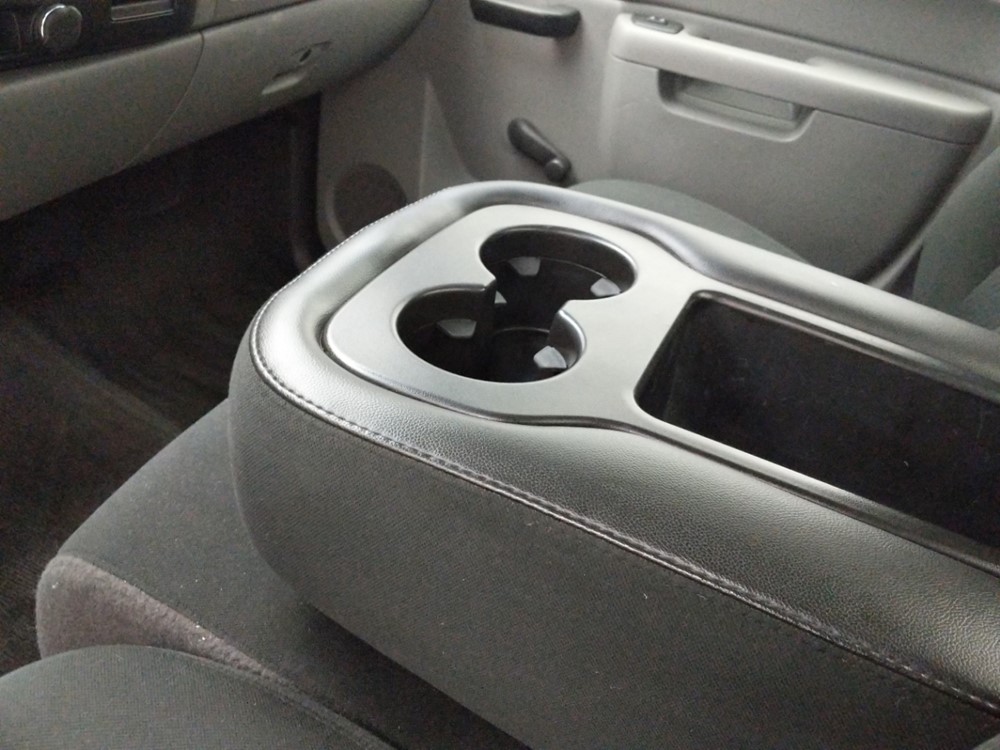2010 GMC Sierra 1500 - Center Console/Cup Holders