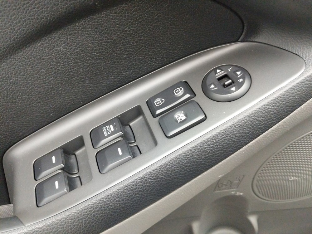 2017 Kia Forte - Driver Power Windows/Lock Control