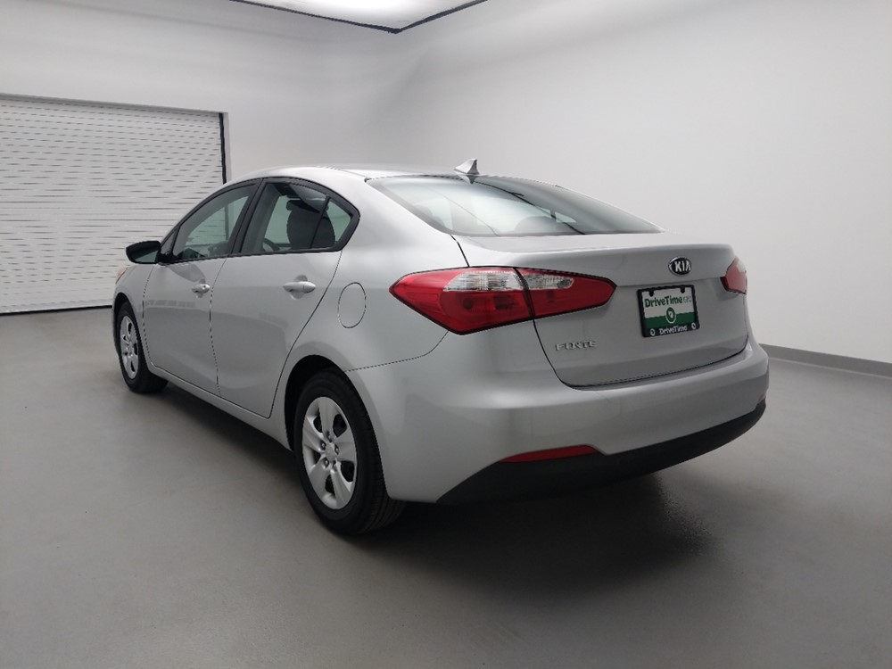 2016 Kia Forte - Driver Rear Bumper