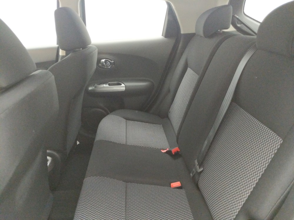 2017 Nissan JUKE - Driver Rear Seat
