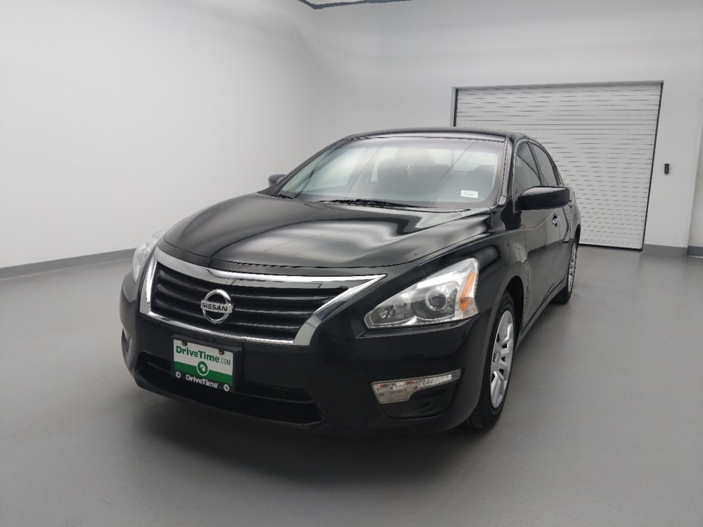 2015 Nissan Altima - Driver Front Hood