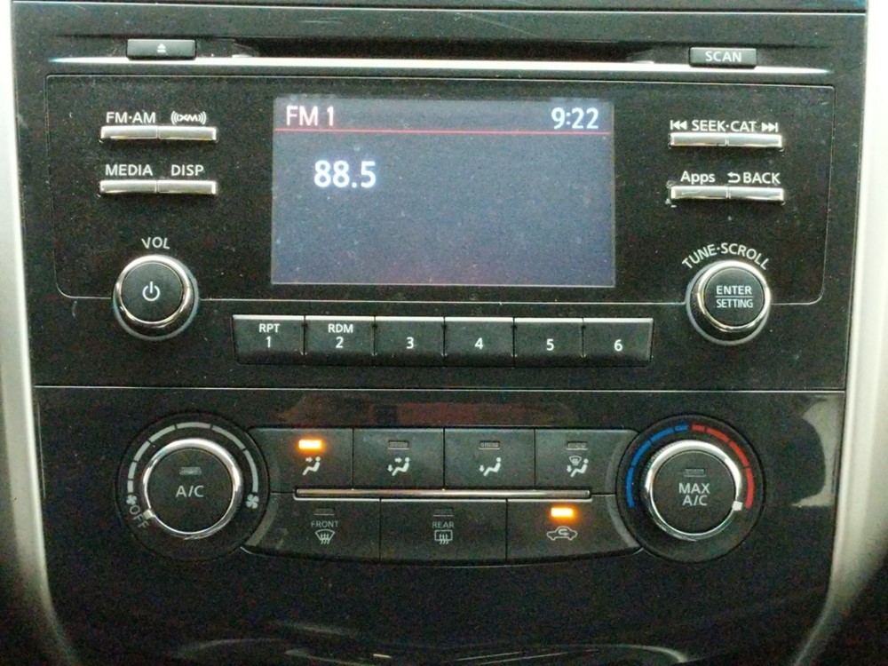 2015 Nissan Altima - Stereo Package
