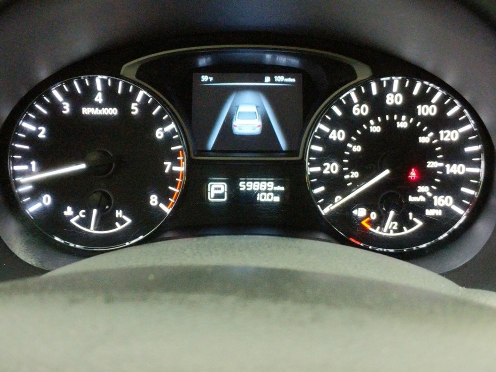 2015 Nissan Altima - Odometer Close Up