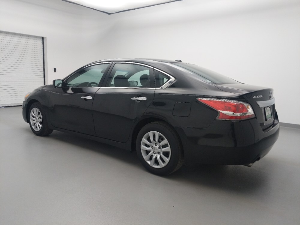 2015 Nissan Altima - Driver Rear Side