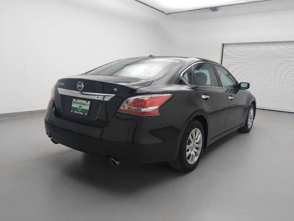 2015 Nissan Altima - Passenger Rear Bumper