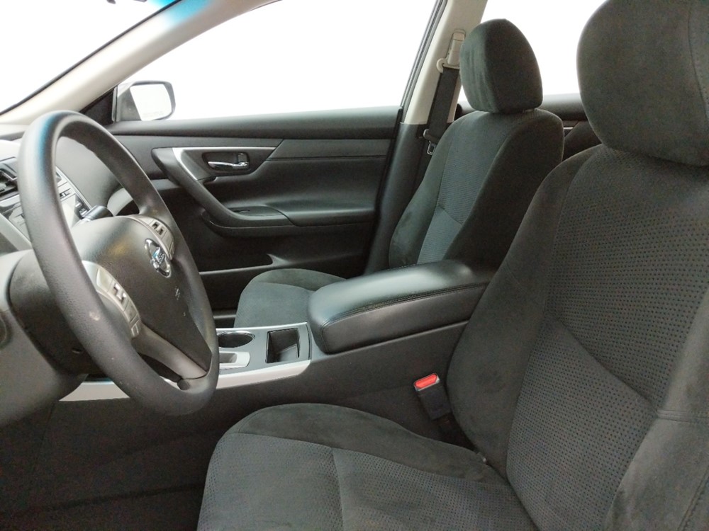 2015 Nissan Altima - Driver Front Seat