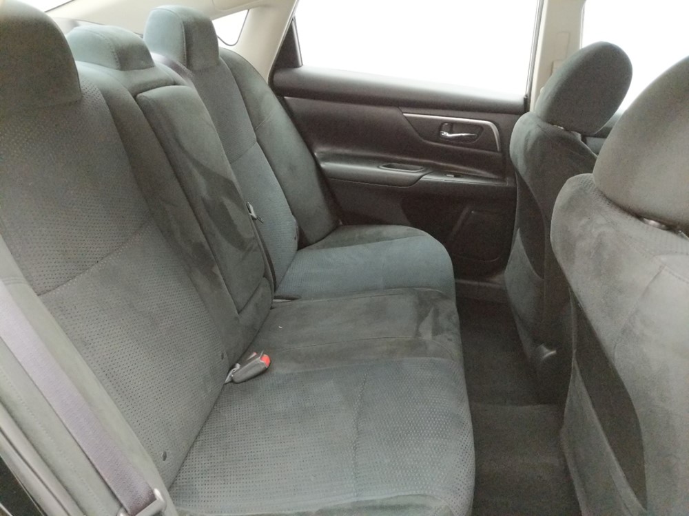 2015 Nissan Altima - Passenger Rear Seat