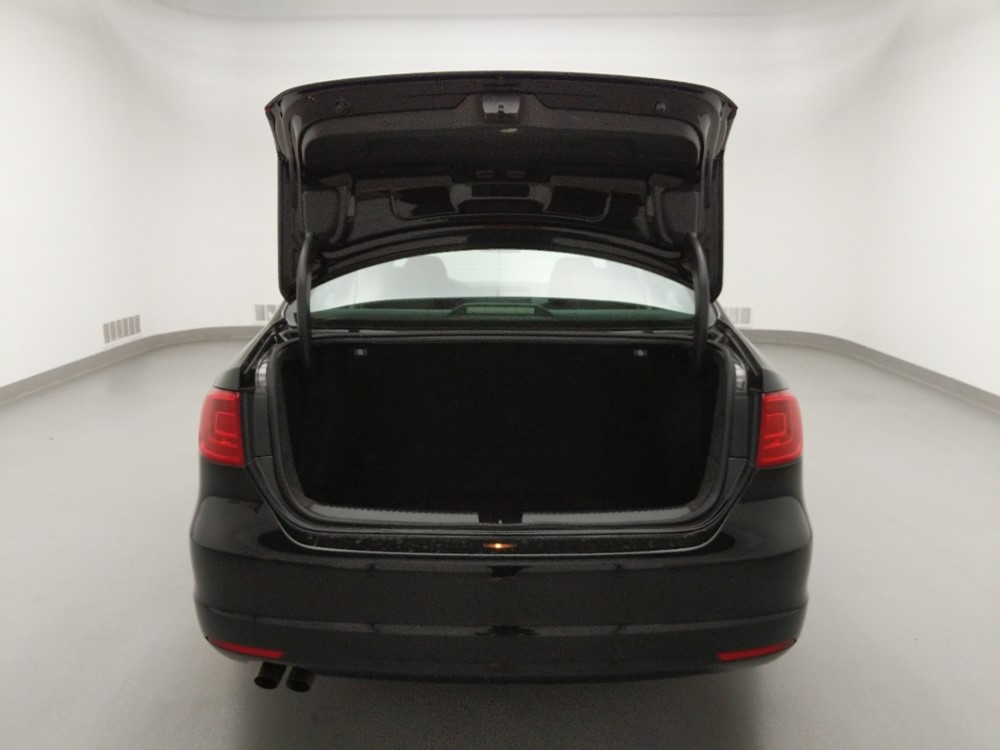 2014 Volkswagen Jetta - Trunk