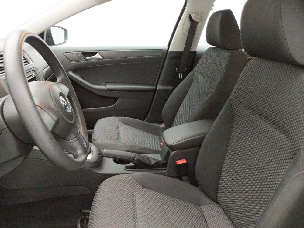 2014 Volkswagen Jetta - Driver Front Seat