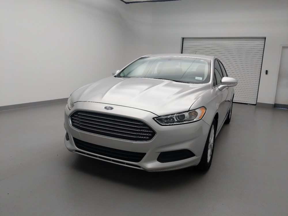 2016 Ford Fusion - Driver Front Hood