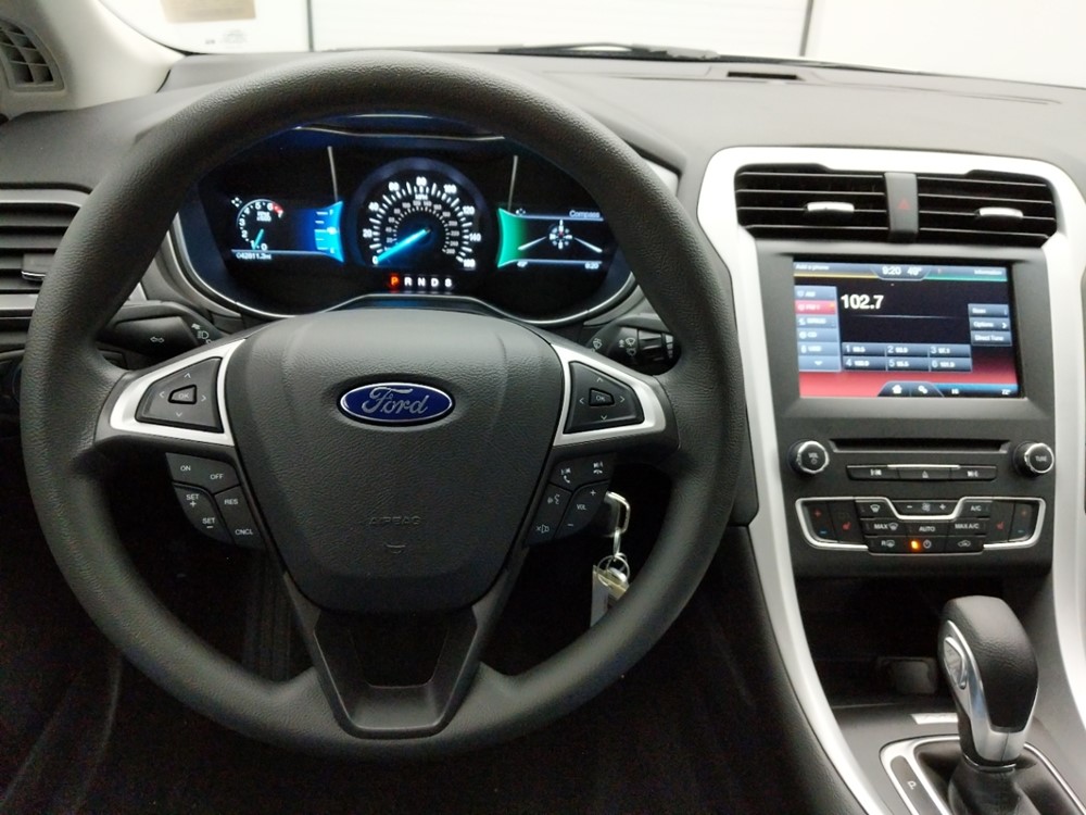 2016 Ford Fusion - Driver Dash