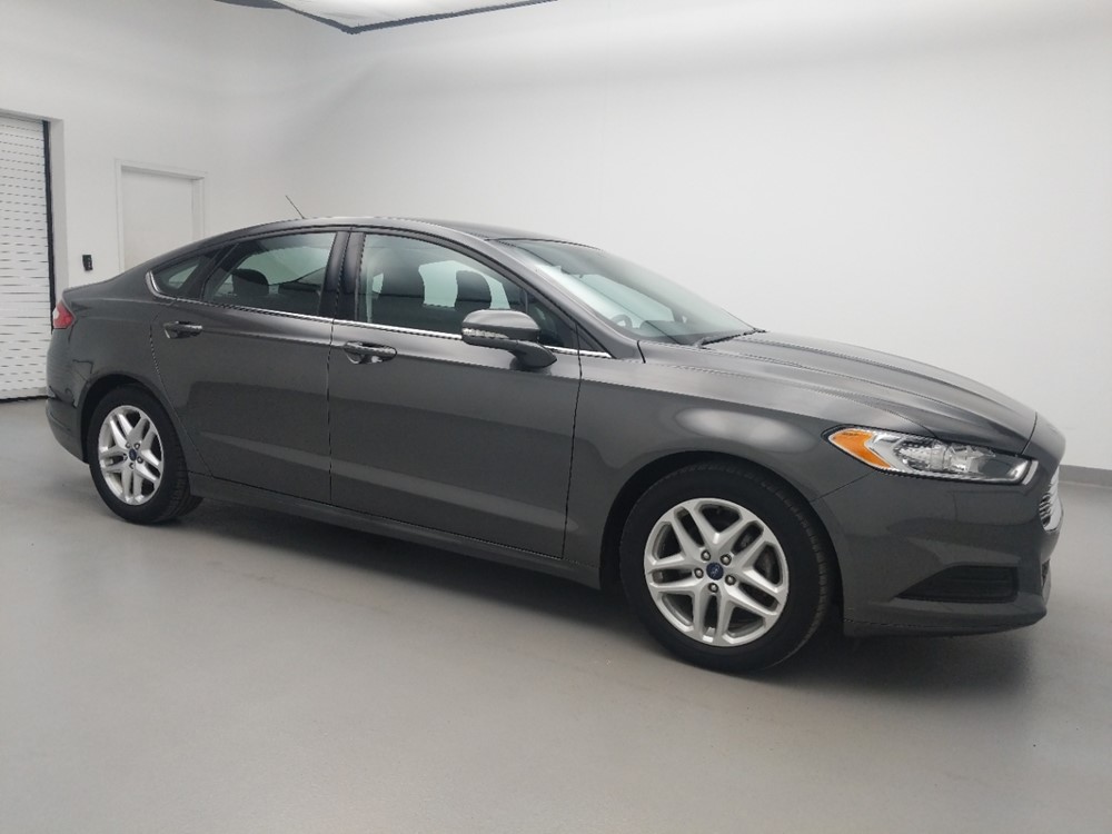 2016 Ford Fusion - Passenger Front Side