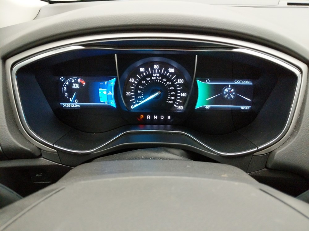 2016 Ford Fusion - Odometer Close Up
