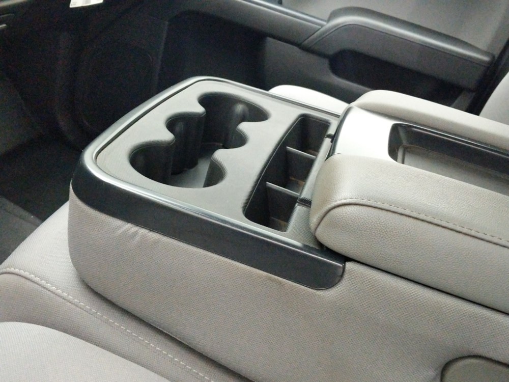 2016 Chevrolet Silverado 1500 - Center Console/Cup Holders