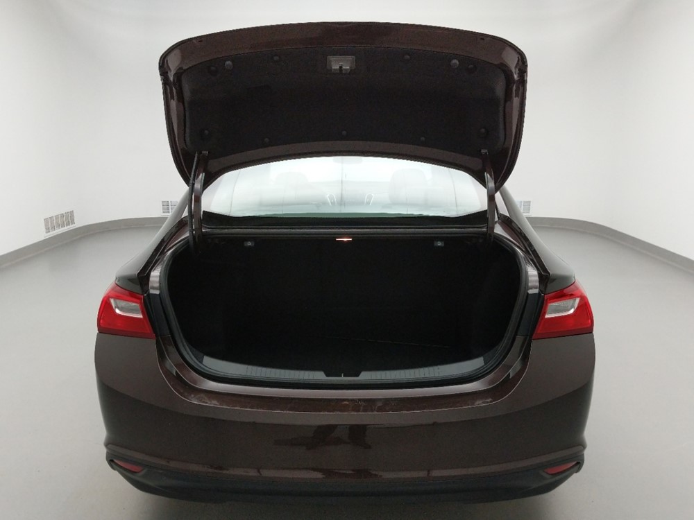 2016 Chevrolet Malibu - Trunk