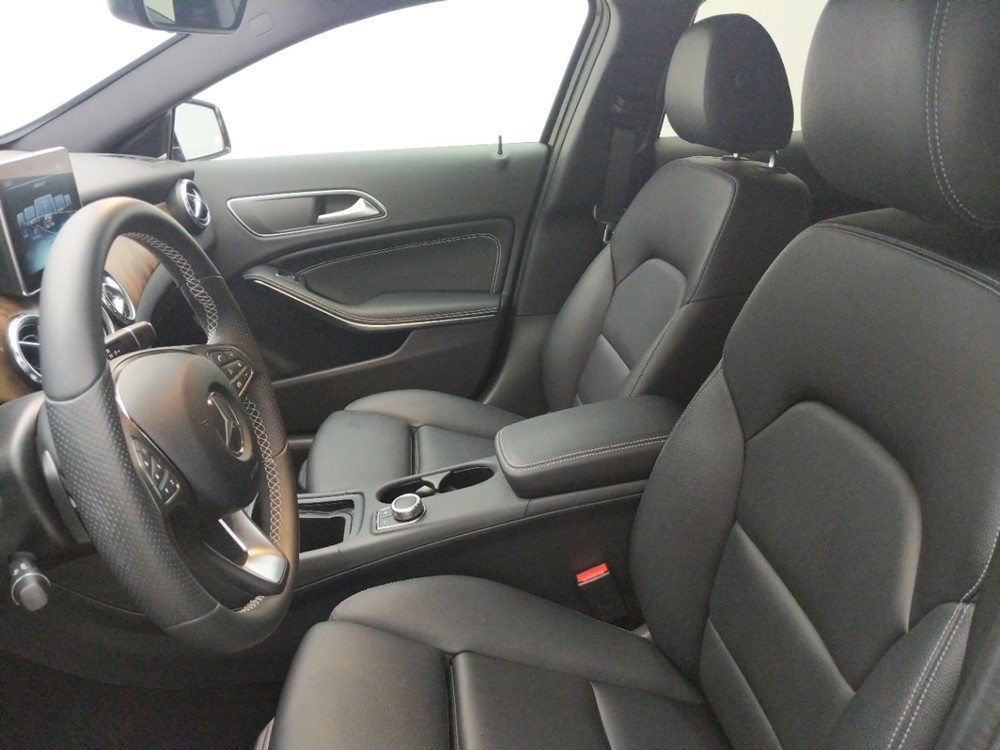 2016 Mercedes-Benz GLA250 - Driver Front Seat