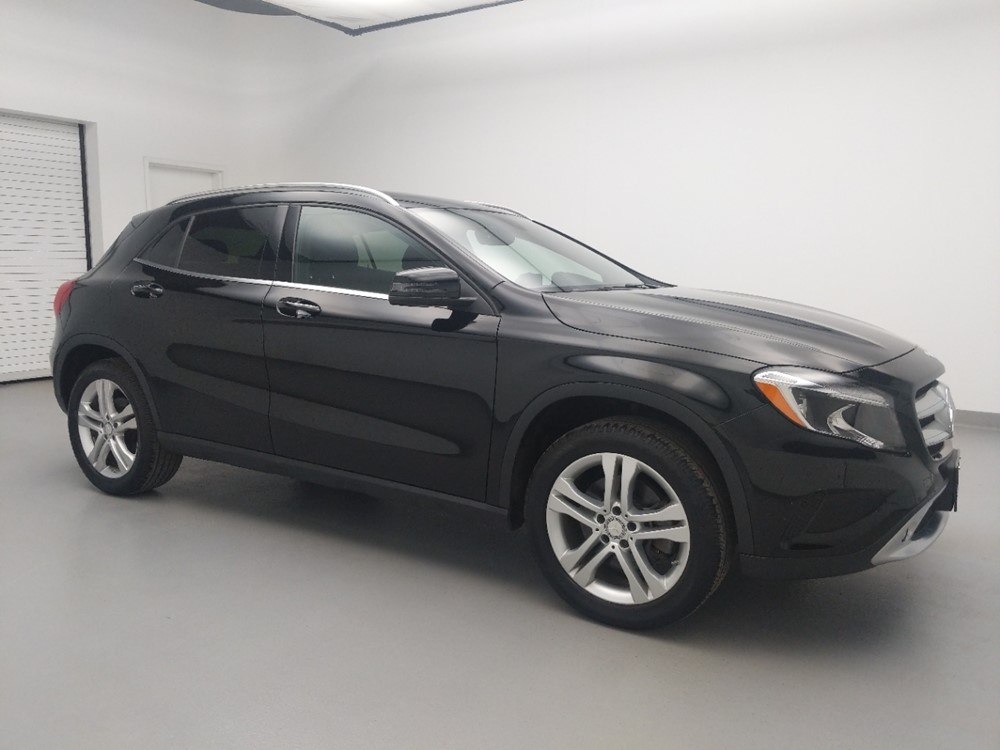2016 Mercedes-Benz GLA250 - Passenger Front Side