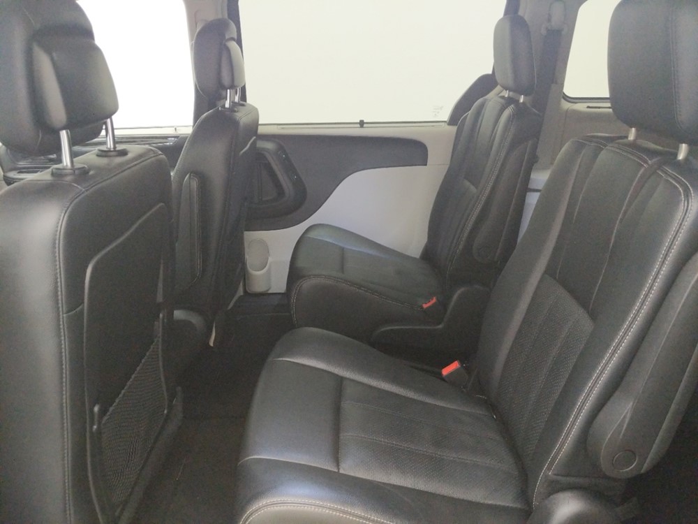 2016 Chrysler Town and Country - Driver Rear Seat