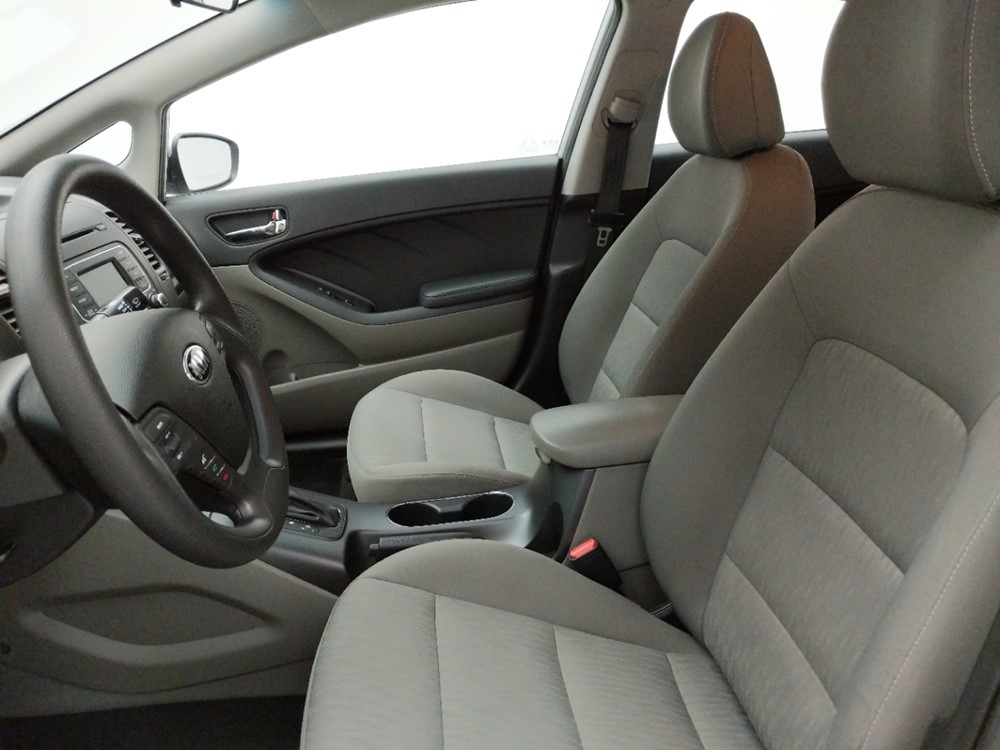 2016 Kia Forte - Driver Front Seat