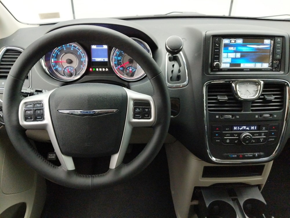 2016 Chrysler Town and Country - Driver Dash