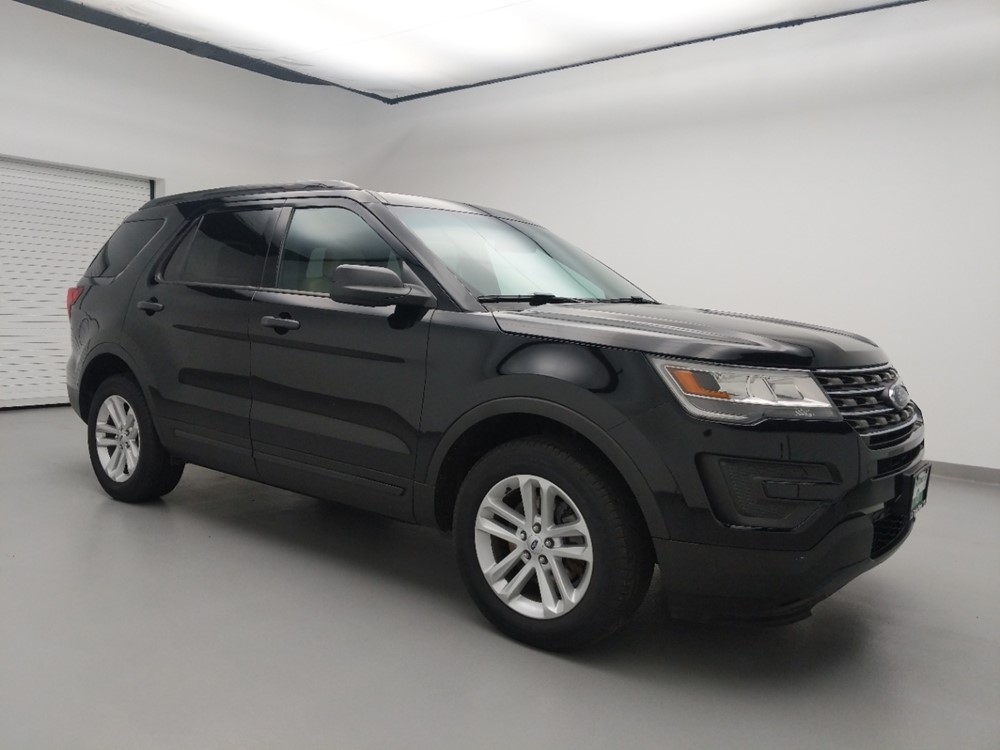 2016 Ford Explorer - Passenger Front Side