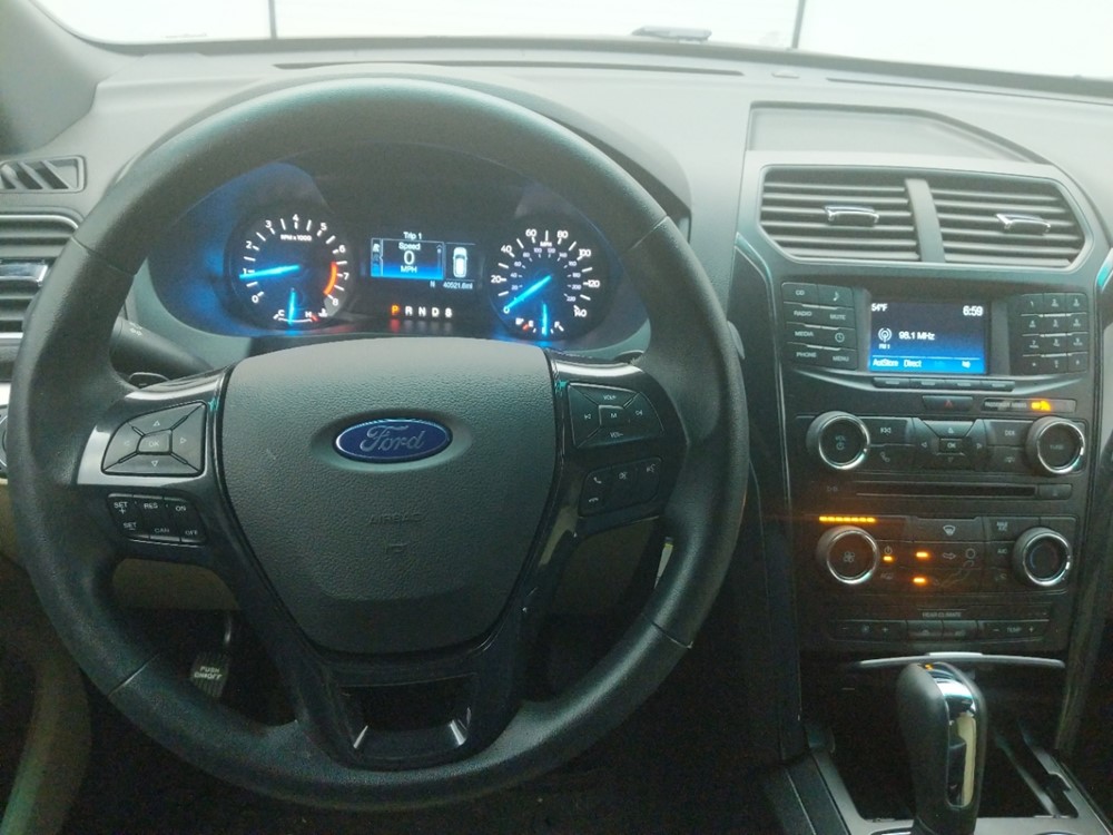 2016 Ford Explorer - Driver Dash