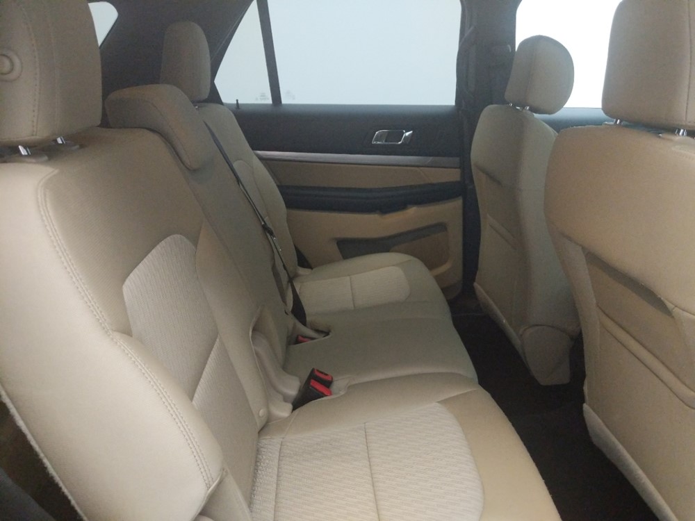 2016 Ford Explorer - Passenger Rear Seat