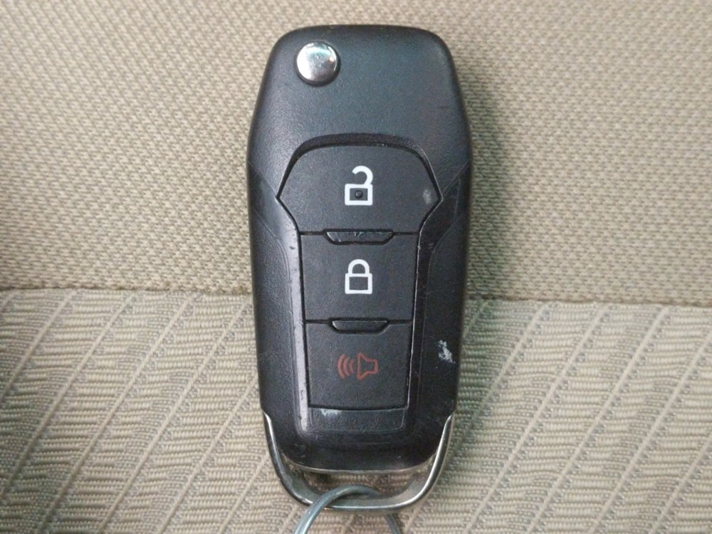 2016 Ford Explorer - Keys