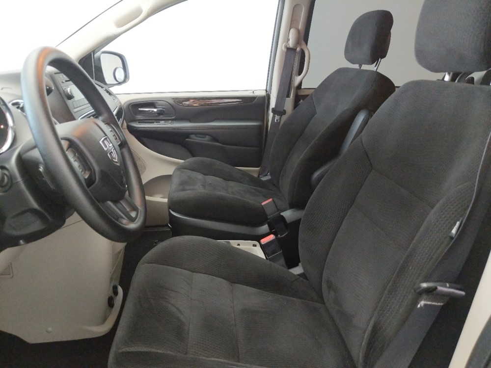 2015 Dodge Grand Caravan - Driver Front Seat