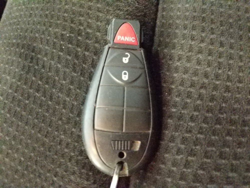 2015 Dodge Grand Caravan - Keys