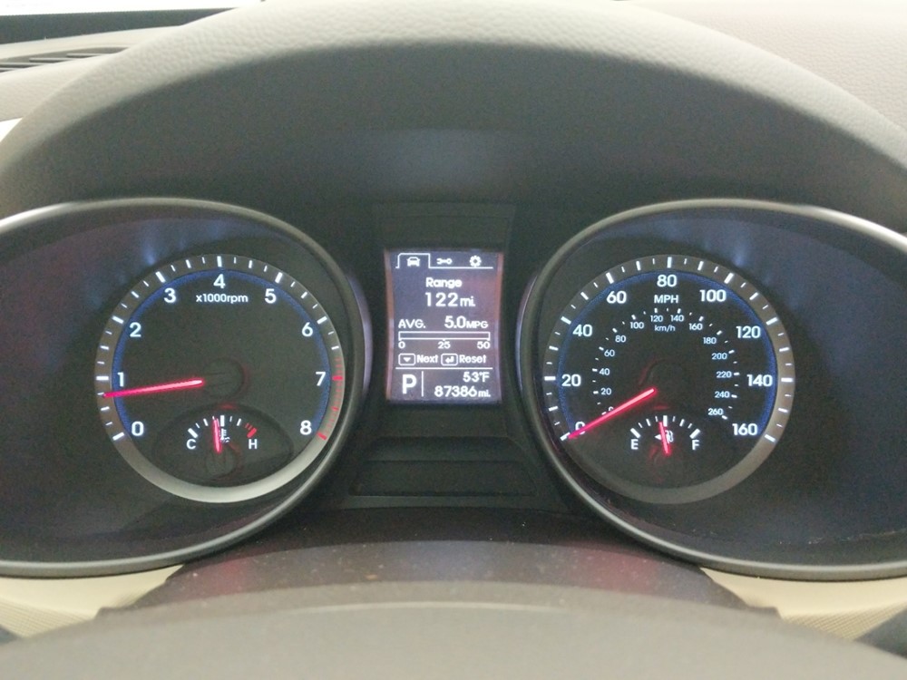 2013 Hyundai Santa Fe - Odometer Close Up