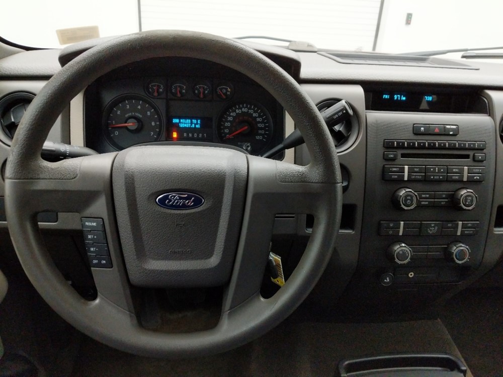 2009 Ford F-150 - Driver Dash