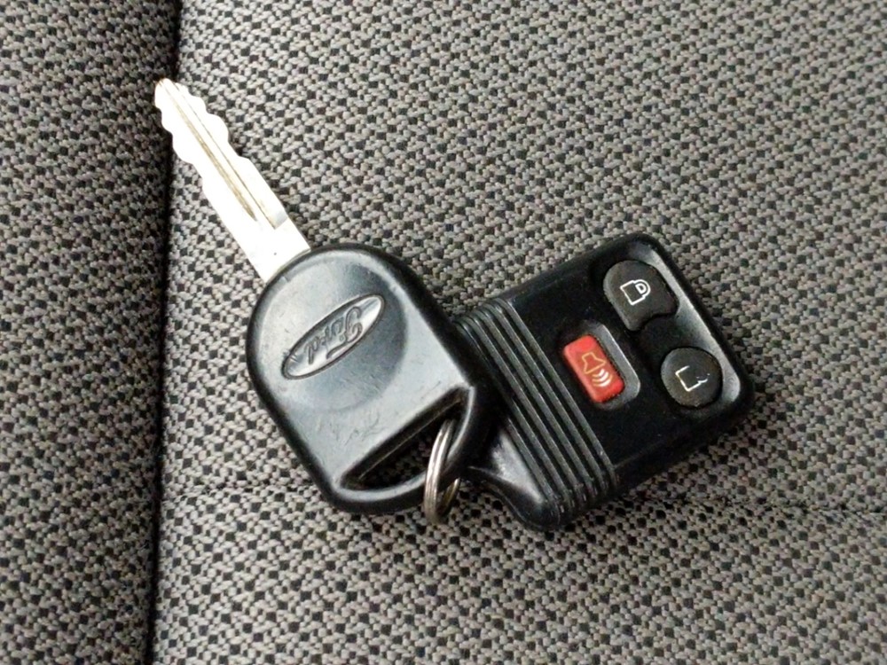 2009 Ford F-150 - Keys
