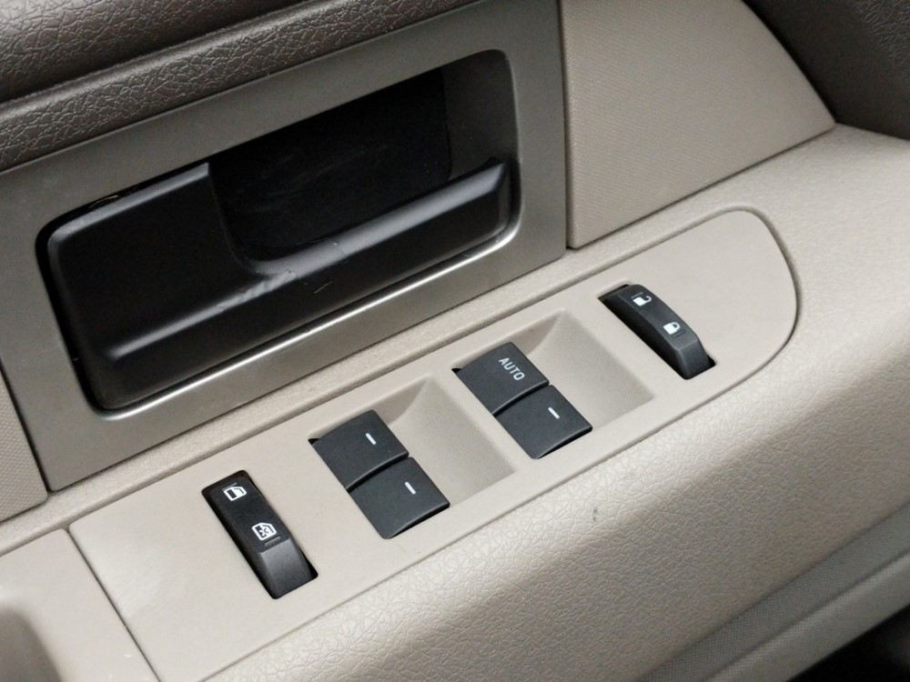 2009 Ford F-150 - Driver Power Windows/Lock Control
