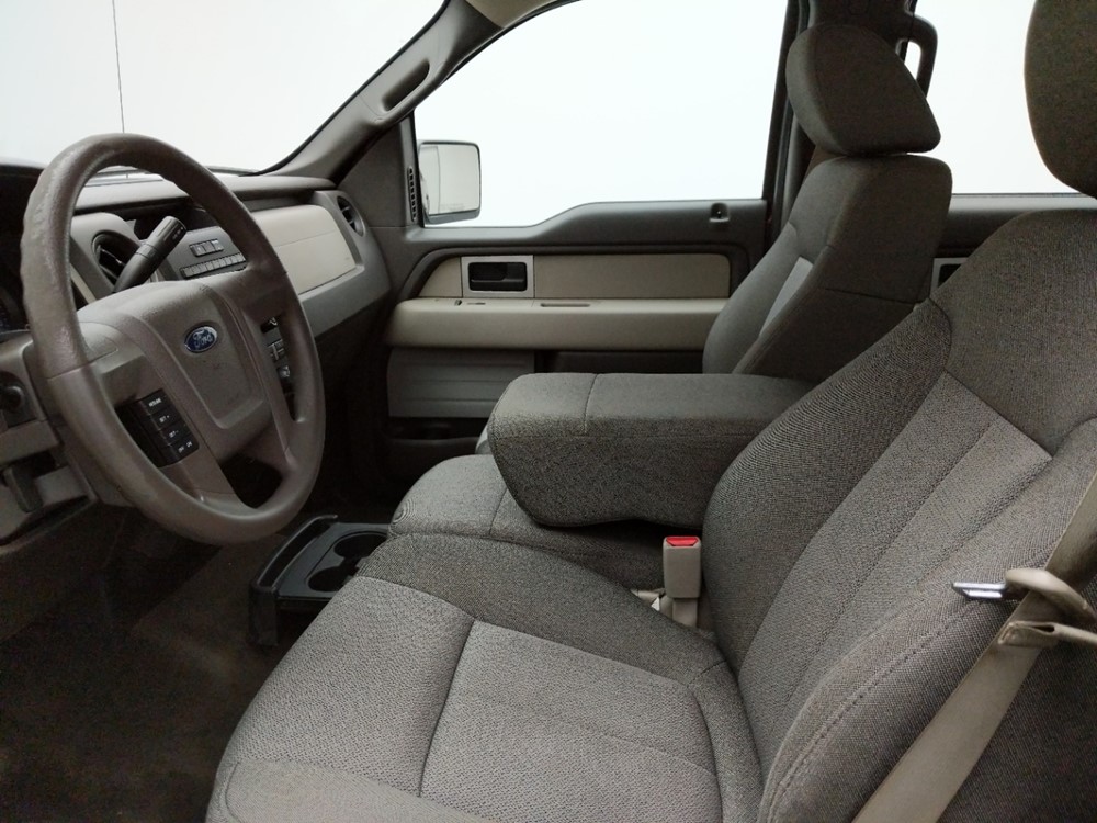 2009 Ford F-150 - Driver Front Seat