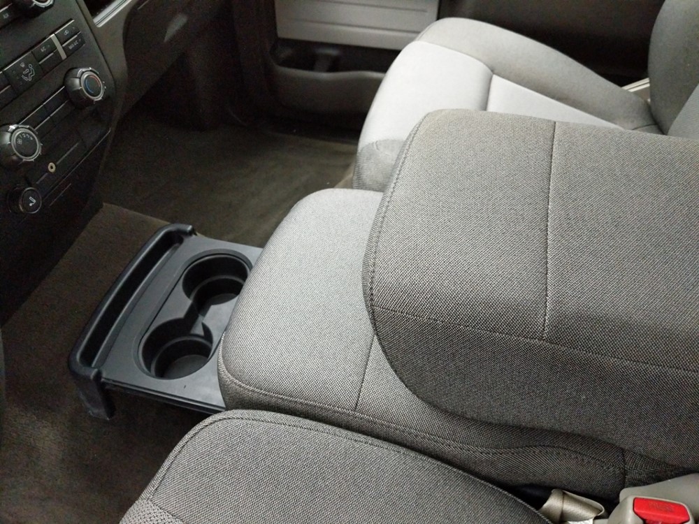 2009 Ford F-150 - Center Console/Cup Holders