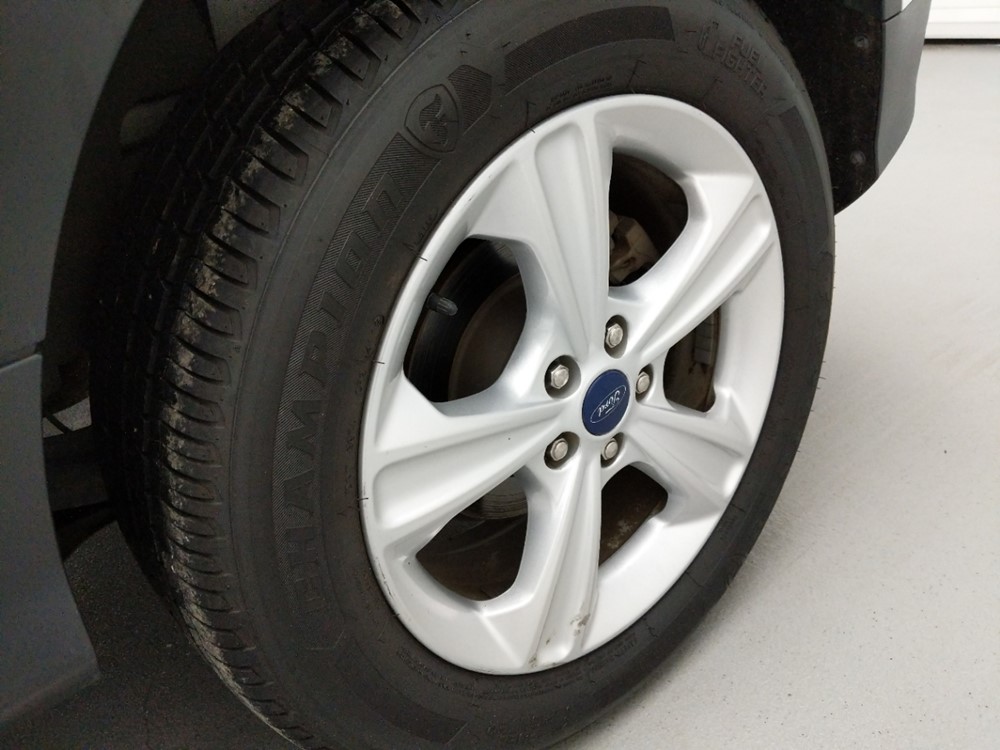 2016 Ford Escape - Wheel