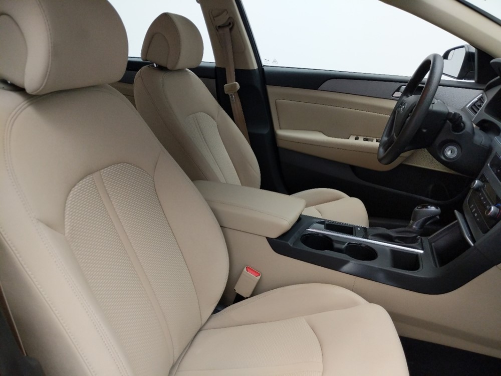 2015 Hyundai Sonata - Passenger Front Seat