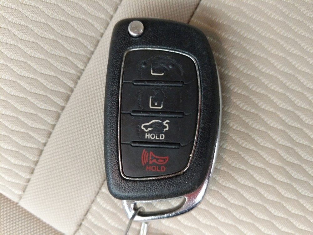 2015 Hyundai Sonata - Keys