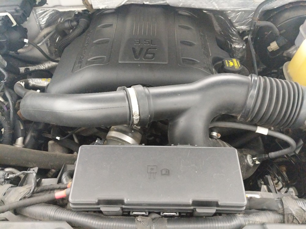 2011 Ford F-150 - Engine