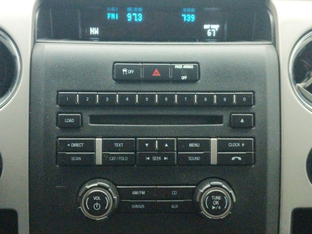 2011 Ford F-150 - Stereo Package