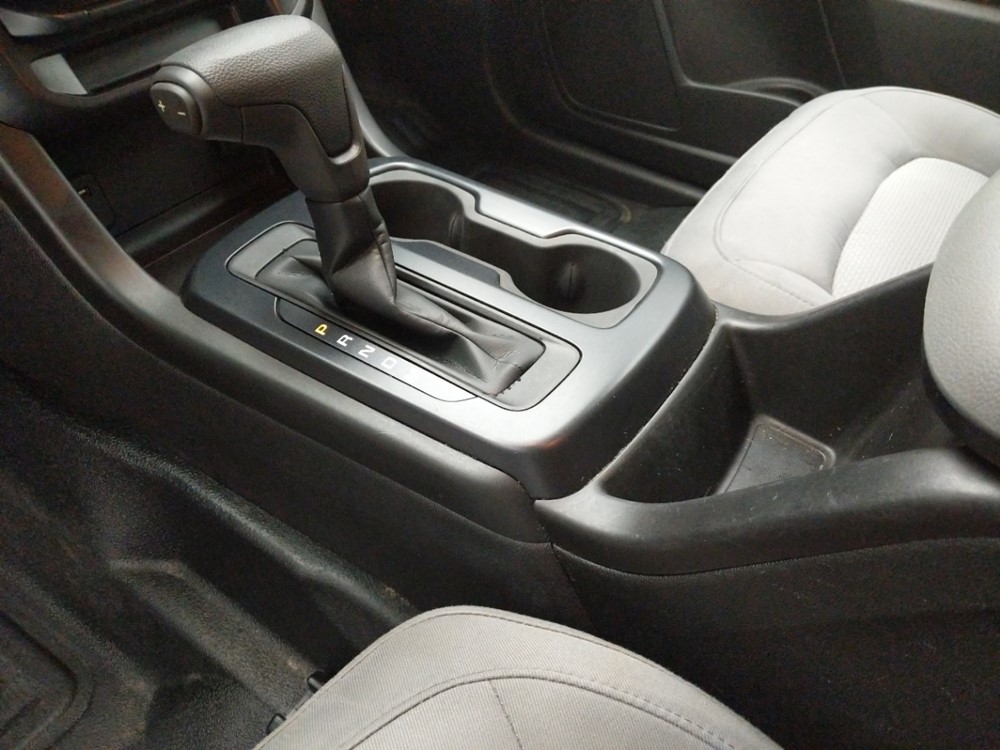 2016 Chevrolet Colorado - Center Console/Cup Holders