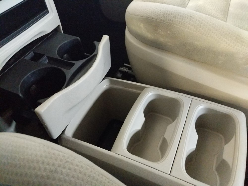 2016 Dodge Grand Caravan - Center Console/Cup Holders