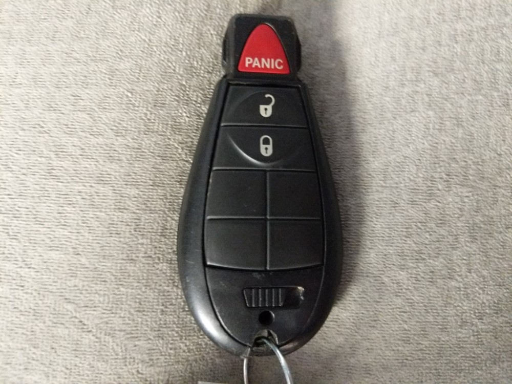 2016 Dodge Grand Caravan - Keys