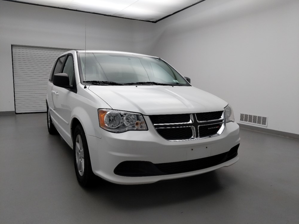 2016 Dodge Grand Caravan - Passenger Front Hood